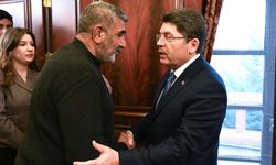 Bakan Tunç Rojin Kabaiş'in ailesi ile görüştü