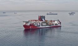 Yıldırım Sondaj Gemisi Karadeniz yolcusu