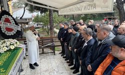 Aydın'da evlerinde öldürülen yaşlı çiftin cenazeleri toprağa verildi