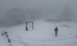 Tekirdağ'da yüksek kesimlerde sis etkili oldu