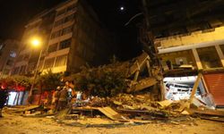 Hatay'da 6 katlı bina çöktü!