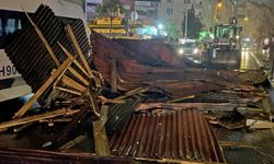 İstanbul'da fırtına hayatı olumsuz etkiledi