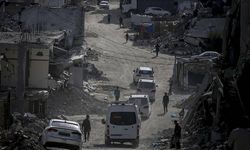 Gazze'ye dönen yaşlı kadın, saatlerce İsrail sorgusuna maruz kaldı