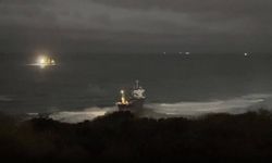 Sarıyer açıklarında kargo gemisi karaya oturdu