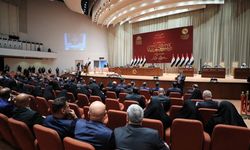 Irak Meclisinde cumhurbaşkanı seçimi bir kez daha ertelendi
