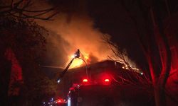 Üsküdar'da metruk binada yangın