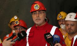 Bakan Işıkhan, bakır madeninde işçilerle sahur yaptı