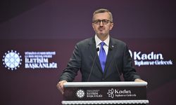 Cumhurbaşkanlığı İletişim Başkanı Duran, Kadın, Toplum ve Gelecek Paneli'nde konuştu