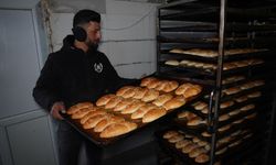 Irak'ın Süleymaniye kentinde iki cami, her gün bin yolcuya iftariyelik ikramında bulunuyor