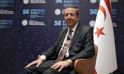 KKTC Dışişleri Bakanı Tahsin Ertuğruloğlu, GKRY'nin NATO üyeliği girişimlerini 'rüya' olarak nitelendirdi: