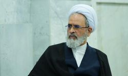 Geçici lider Ayetullah Arafi'den ilk açıklama