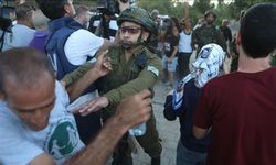 Zulüm şiddetlendi! Batı Şeria'da eş zamanlı saldırı