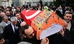 Fatma Nur öğretmen için okulunda tören düzenlendi