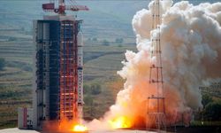 Çin 'Kuaycou 11 Y7' roketiyle 8 uydu gönderdi