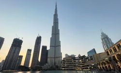 Dubai'de şarapnel parçası düştü! 1 kişi öldü