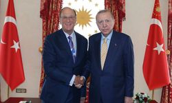 Erdoğan, Dünya Ekonomik Forumu ve BlackRock Başkanı Fink'i kabul etti