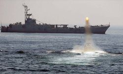 Savaş Güney Asya'ya sıçradı! Sri Lanka'da gemi vuruldu