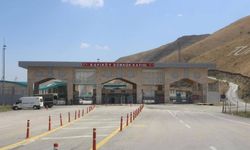 Türkiye-İran sınır kapısı kapatıldı!