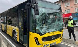 Üsküdar'da iki İETT otobüsü çarpıştı