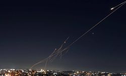 İsrail'de şiddetli patlamalar duyuldu