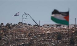 İşgalci İsrailliler Nablus’ta bir kız okuluna saldırdı