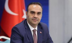 Bakan Kacır'dan Baykar ekibine kutlama