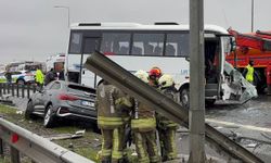 Polis servisi kaza yaptı: 1 şehit, 16 yaralı