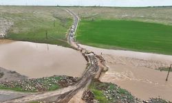 Büyükşehir Viranşehir'de selin yaralarını sarıyor