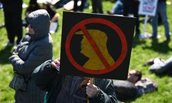 ABD'de Trump yönetimine karşı 'Krallara Hayır' protestosu