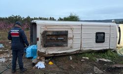 Bursa'da minibüsün devrilmesi sonucu 1 kişi öldü, 12 kişi yaralandı