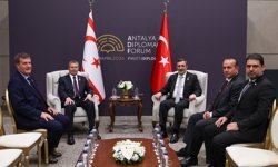 Cumhurbaşkanı Yardımcısı Yılmaz, KKTC Başbakanı ile görüştü