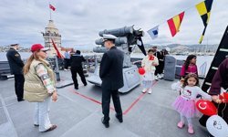 23 Nisan’da askeri gemiler ziyarete açıldı