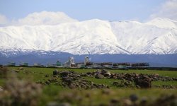 Bingöl'ün kuzeyinde kış güneyinde bahar