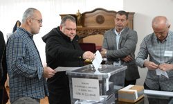 Bulgaristan'da genel seçim için oy kullanma işlemi başladı