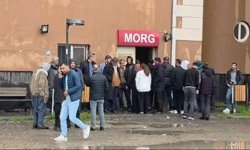 Ağaca yıldırım isabet etti!