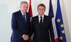 Erdoğan ve Macron'dan kritik telefon trafiği