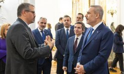 Bakan Fidan, İngiltere'de Türk iş insanlarıyla buluştu