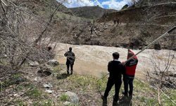 Dereye düşerek kaybolan çocuğu arama çalışmaları 3. gününde