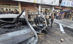 Soykırımcı İsrai Lübnan'ın Sayda kentinde bir aracı hedef aldı