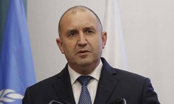 Bulgaristan'da Rumen Radev tek başına iktidara yürüyor
