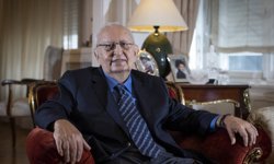 Eski TBMM Başkanı Cindoruk hayatını kaybetti