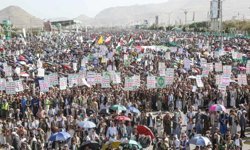 Yemen'de Filistin ve Lübnan'a destek seli