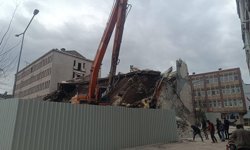 Yıkım kurallarına uymayan firma cezasız kalmadı