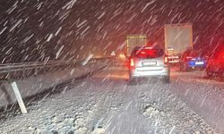 Bazı yollar kar yağışı nedeniyle kapatıldı