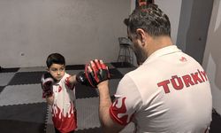 Aynı turnuvanın şampiyonları wushucu baba ile oğul yeni başarılar peşinde