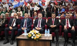 Bakan Yumaklı, AK Parti Van İl Danışma Meclisi Toplantısı'nda konuştu