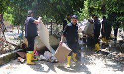 Hatay'da sağanaktan etkilenen alanlarda temizlik ve onarım çalışmaları yapılıyor
