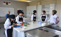 Özel bireyler aldıkları eğitimlerle meslek sahibi oluyor