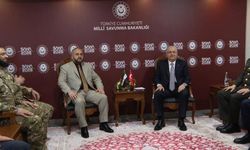 Bakan Güler, Suriye Savunma Bakanı Kasra ile görüştü