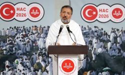 Diyanet İşleri Başkanı Arpaguş, Arafat'ta vakfe duası yaptı